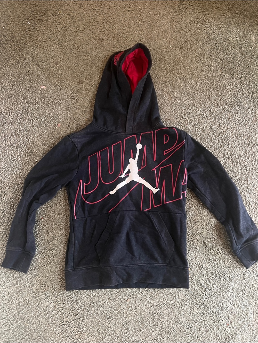 Jordan Size 7 (6-7) Black & Red Jordan Jumpman Pullover Hoodie with Pocket